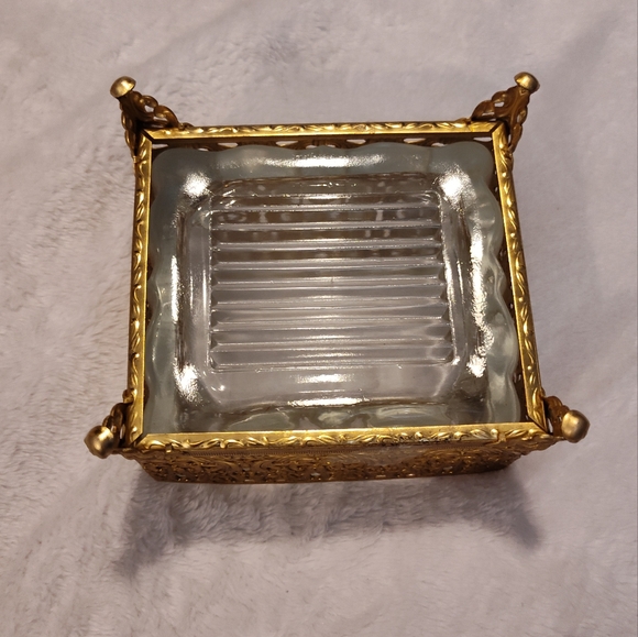 Vintage Vanity Set (3pcs) - Picture 6 of 11